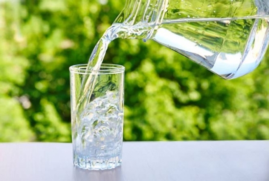 Uống đủ nước mỗi ngày đem lại cho ta những lợi ích gì?