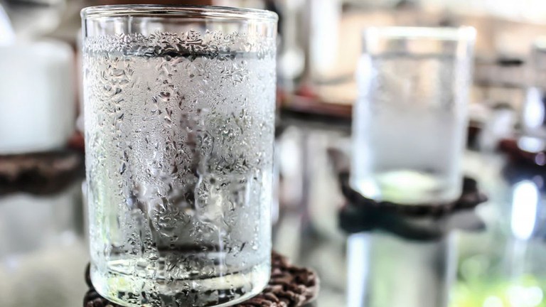 uống nước lạnh giúp cải thiện tâm trạng
